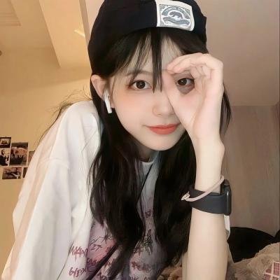 白石山下一家人 海报