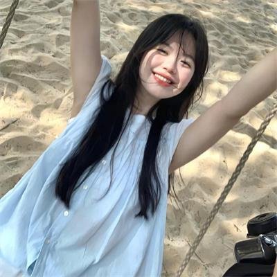 校园外星人 海报